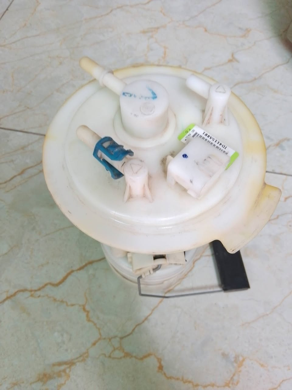 السلام عليكم قاعده فيت بم اصليه شغاله رايدهه ب٧٥ وامرايه صفحه اليمنيه عكس السايق رايده ب٥٠ بينه كسر باليطه 
عنوان بغداد للتواصل ***********
