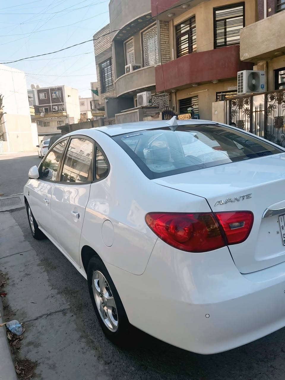 افانتي مكفولة من صبغ والتبديل ٢٠٠٩ محرك ١٦٠٠دكشن عالي 
السعر 99 وبيها مجال مكاني بغداد
***********
