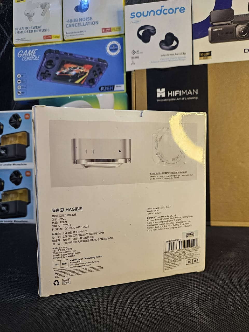 حامل مكتبي شفاف مقاوم للأتربة ومصمم خصيصاً لجهاز  Mac mini M4. صُنع الحامل من الأكريليك الشفاف المتين ليحافظ على مظهر الجهاز مع توفير فتحات تهوية سفلية للمساعدة في تبديد الحرارة وحماية الجهاز من الغبار
.
.
__________
للأستفسار على الخاص 📩
او على رقم الواتساب *********** 📞
الاعتماد كارت اسيا او تحويل سوبر كي 💳
#تابع_منشورات_الصفحه
حامل مكتبي شفاف مقاوم للأتربة ومصمم خصيصاً لجهاز  Mac mini M4. صُنع الحامل من الأكريليك الشفاف المتين ليحافظ على مظهر الجهاز مع توفير فتحات تهوية سفلية للمساعدة في تبديد الحرارة وحماية الجهاز من الغبار
