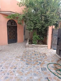 حي الحدباء • ٤ غرف • ٢٤٠م