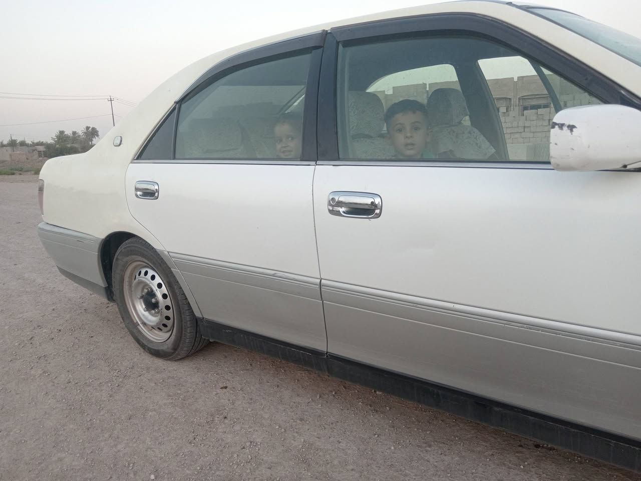 يالله
موديل ٢٠٣
كرستال اصل
دخول جديد بعده بترابه
فول مواصفات
برده خلفيه
كشن كهربائي
مرايه شفط
متومه طبق الأصل سنويه ل٢٩
السعر ٢٨
مراوس حسب الاتفاق
ناصريه واتساب ***********
