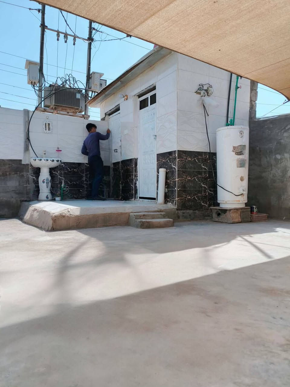 بيت البيع النهروان قريت عگيل مقابيل البانزين خانه مال عگيل مباشرتآ مجاري كهرباء ماء تبليط جديد النتصال والستفسار ***********
