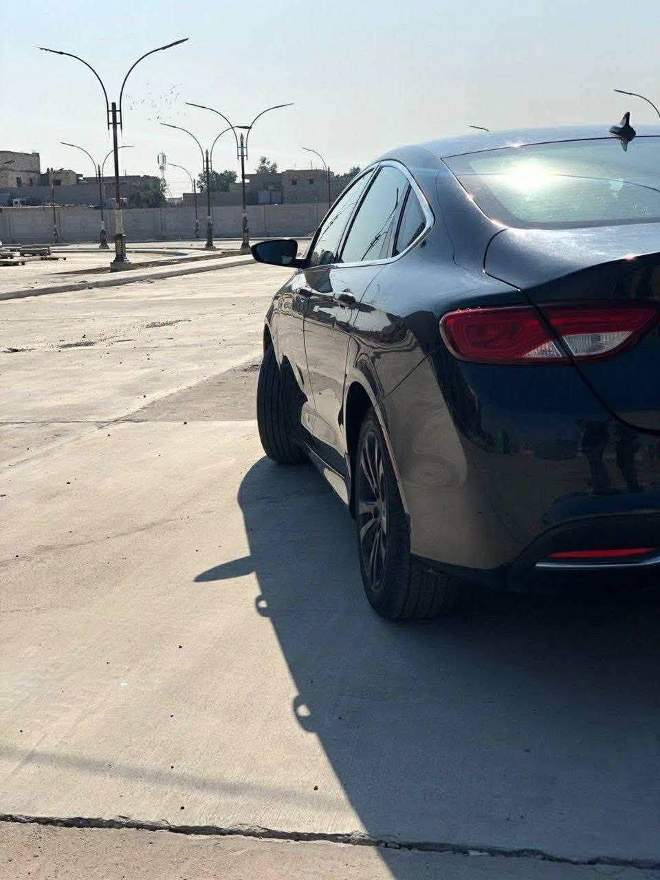 ايرباك طاك  
3 قطع صبغ 
 مبدل جاملغ عكس سايق وبنيد صبغ وباب مباوك صبغ 
 بدون لغد ولاشاصي ممليوح
ضربه بلتاير ضبط صايره
مبرمجه كامله يم علي دليمي 
عدسات جديده لايت يشك شك
دعاميه جديده شباك جديد 
صدر جديد 
حماوه طبيعي 
تبريد ثلج 
منظومه مياه جديده مع صوندات
 
 تحتاج صبغ  بنيد وجاملغ نفسه المبدل جارده

مواصفات
بصمة باب سايق 
بصمة تشغيل 
تبريد قطعتين تحكم مناخي 
مكينة 2400
كير 9 نمر  ماوس
ماشية 175 الف كيلووو
شاشة كبيرة + كامرة خلفية 
تحكم ستيرن اربع جهات 
كشنات جلد اسود تدفئة
كشنات فول كهرباء الاماميه
ستيرن تدفئة
سايد بريك بصمة 
مكان السيارة بغداد 
العامريه

صندوق بصمه

96$ 
كلشي ناشره بلتفصيل حبايب
 بغداد الكرخ
للاستفسار *********** 
واتس اتصال
