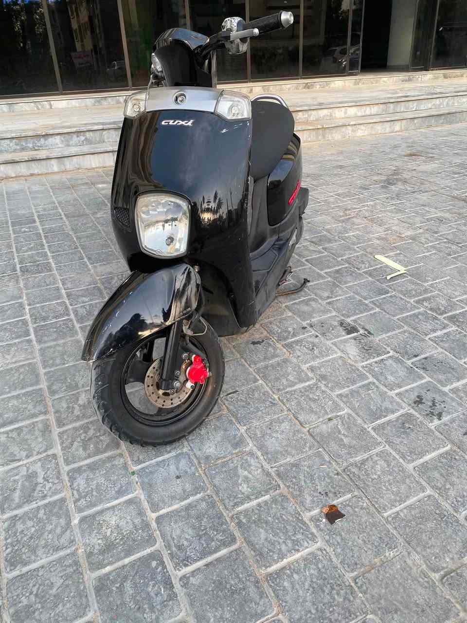 دراجه بوليس حديث موديل2013 كفاله المكينه برغي ممفتوح بيها دراجه شلعه معدل المكان بغداد المنصور 
***********الاتصال
