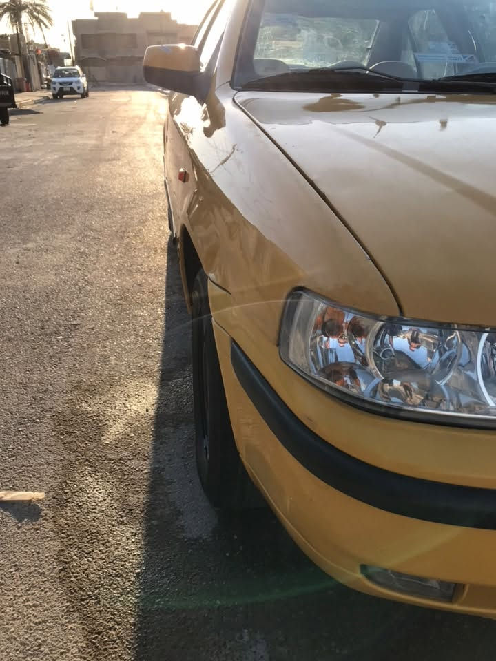 سلام عليكم 
سمند للبيع موديل 12 
بيها طخة بالجاملغ لامامي 
مكينة خيط تبخير بدايتة 
كير خير مٰــטּ اللّٰـه 
سيارة جاهزة مٰــטּ الدعامية للدعامية 
كهربائيات كلها شغالة 
تبريد خير مٰــטּ الله 
صدر جديد 
دواخل نضيفة حيل 
رقم نكليزي مصفرة 
السعر 32 وبيها مجال بسيط 
مكاني بغداد الحسينية مال راشدية 
رقم ***********
