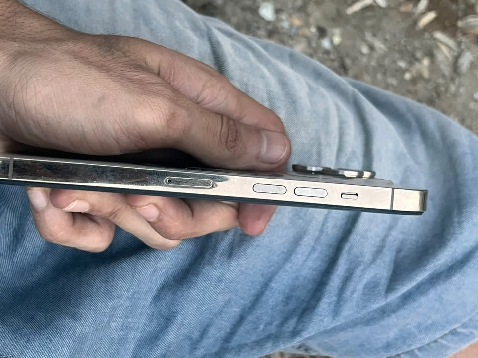 آيفون ١٤ برو ماكس • شاشة مبدلة • بطارية مبدلة