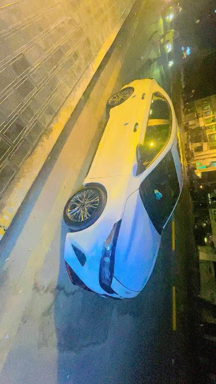 فورتي مديل ٢٤السياره فول  مواصفات فتحة بصمة حادثها بنيد سطحي   ماشية ٥٧ الف ولا للاستفسار الاتصال مكان السياره الغزالة أو اليرموك***********
