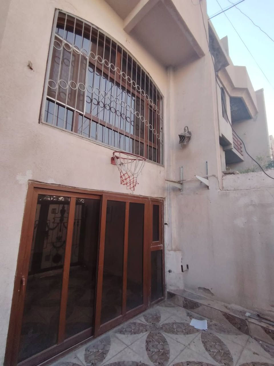 🏡 خانوو بۆ کرێ / بيت للإيجار 🏡
​📍 شوێن / الموقع: هەولێر - گەڕەکی بەختیاری / أربيل - حي بختیاري
📐 ڕووبەر / المساحة: ١٢٥ مەتر / ١٢٥ متر مربع
💵 کرێ / الإيجار: 425$ (مانگانە / شهرياً)
​📲 بۆ پەیوەندیکردن / للتواصل:
📞 ***********

‏مراسلة Nali Morilany عبر واتساب. https://wa.me/9647503238417 أربيل, العراق

