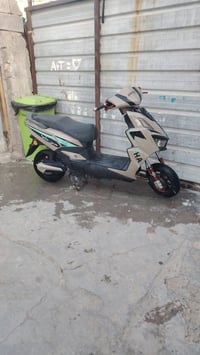 دراجة شحن • ٦ بطاريات كبار • بغداد