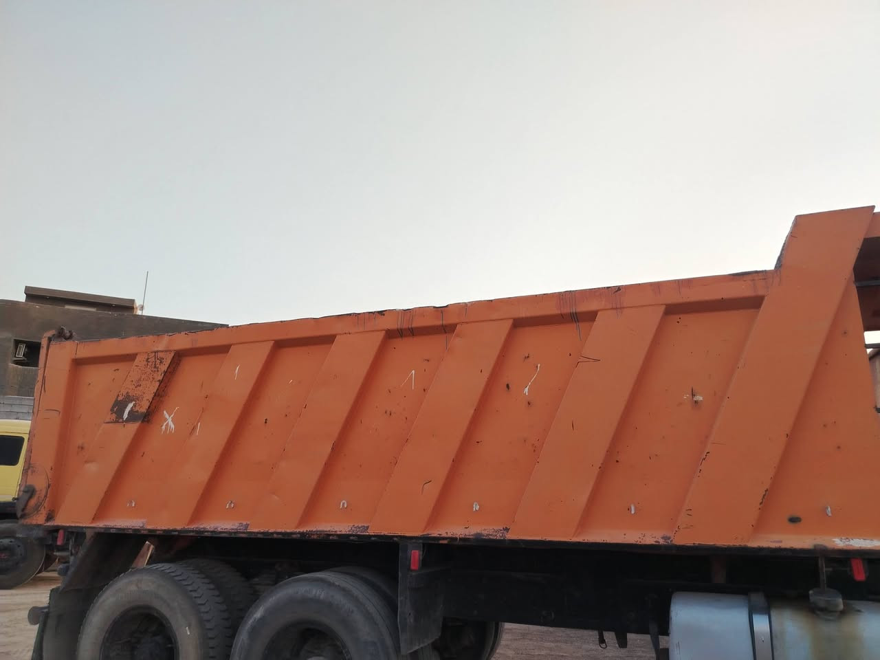 بلدي • ٦ متر • للبيع