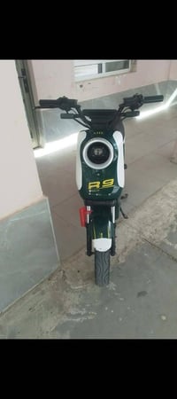 R9 • بطاريات جدد • تايرات جدد