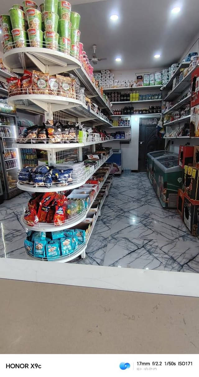 بنايه ركن عله شرعين من ضمنه اسوق بسبع قصور مقابل حي الكوفه مي كهربه تبليط كامل خدمات سعر 65رقمي***********

نص مكتوب في الصور:
- HONOR X9c 17mm f/2.2 1/100s ISO237 2024.10.11 14:10
- HONOR X9c 17mm f/2.2 1/50s ISO171 14:10 01/01/2026