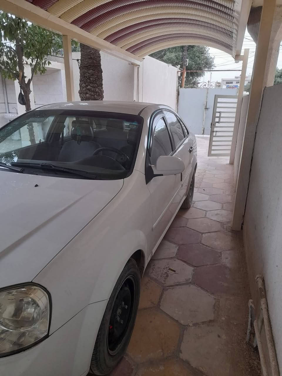 اوبترا موديل/2011
محرك 1600
كير فول تبريد ثلج
رقم بغداد 
سعر 78 ورقة بيها مجال
ستفسار على هذا رقم ***********
