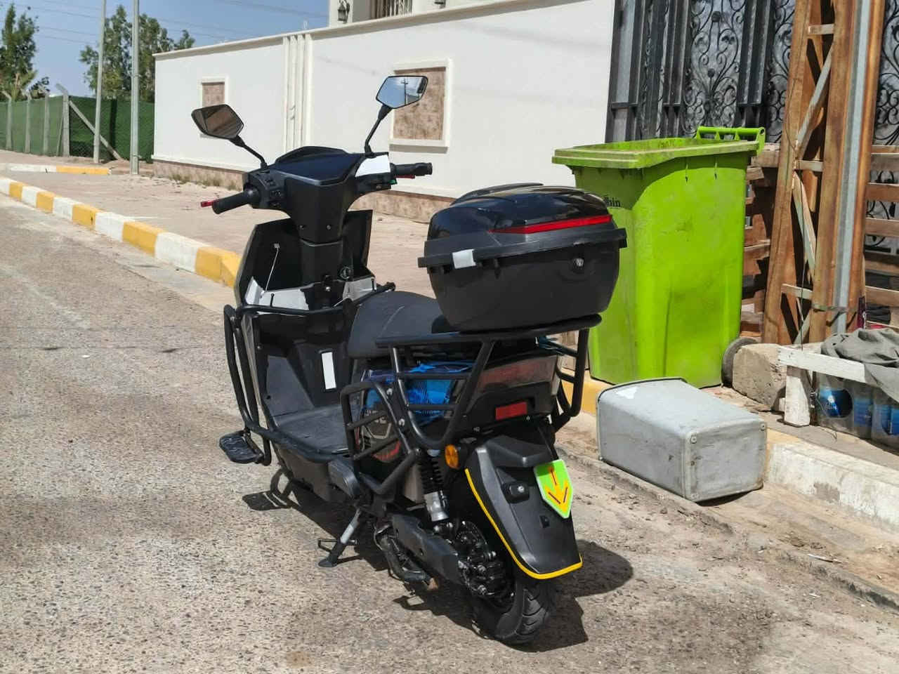 سلام عليكم 
ماطور شحن للبيع ماطور بعده جديد على فحص وين ميعجبك افحص ماشي 3000بعده جديد تجي وشوف بعينك ولمواصفات معروفه السعر 700وبي مجال للشراي التصال على @الرقم ***********
