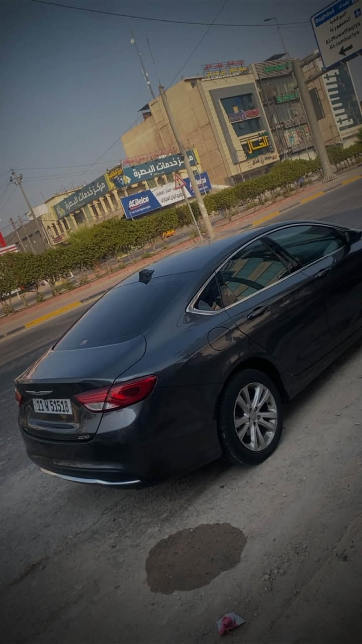 الجميله للبيع🩶
كرايسلر c200
2015
سنويه ل 2028 راعيها بالبصره
سياره شرط شرط التحويل
بيها 3 قطع صبغ بدون شواصي
نقصها فقط صدر
تبريد ثلج خير من الله
رقم بغداد الجديد
بيها مكينه جديدده
سياره خير وبركه سعر 95 وبيها مجال قليل 
مكاني بالبصره
***********
