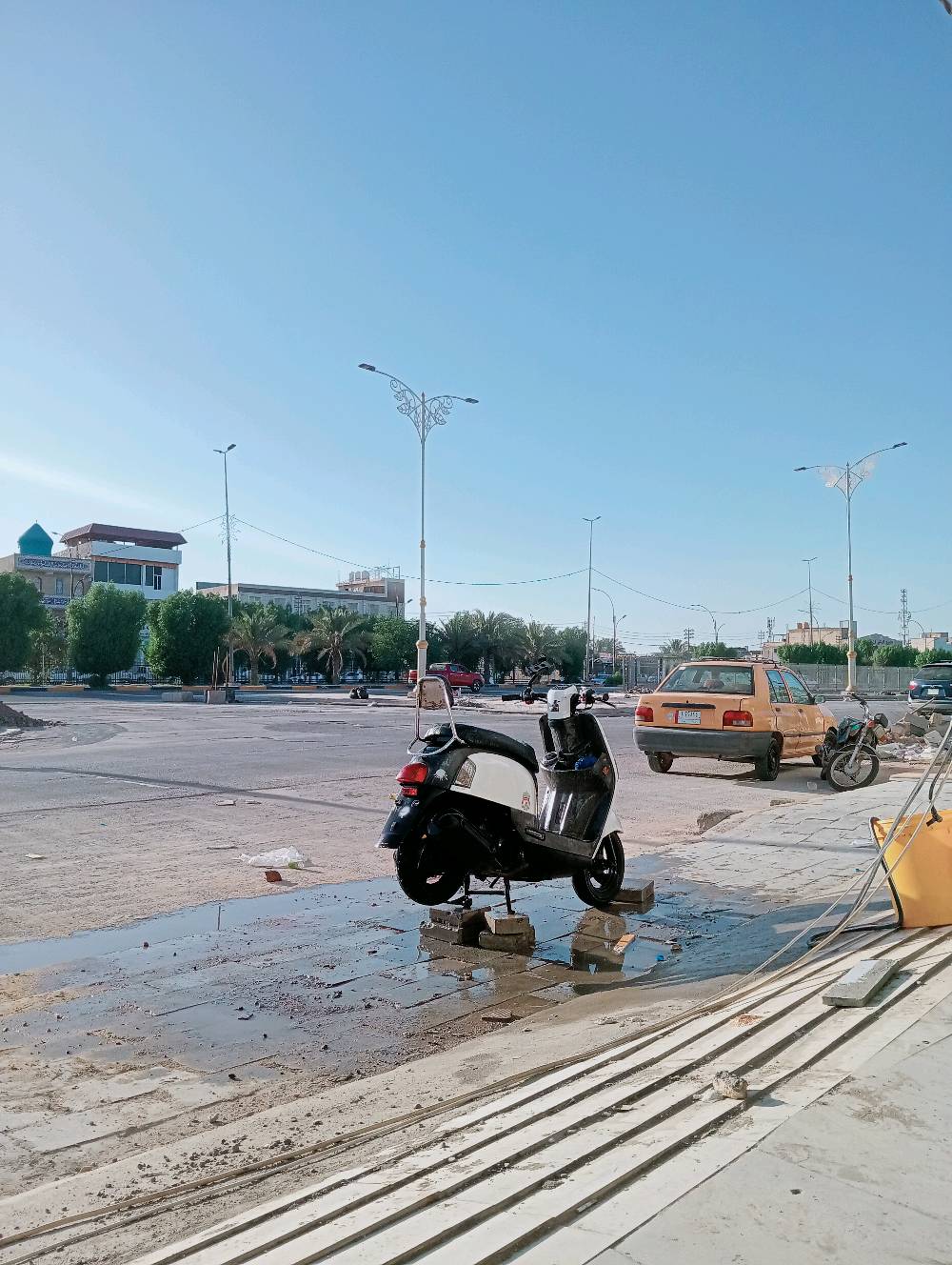 ماكس بوليس • وكاله • مكفول