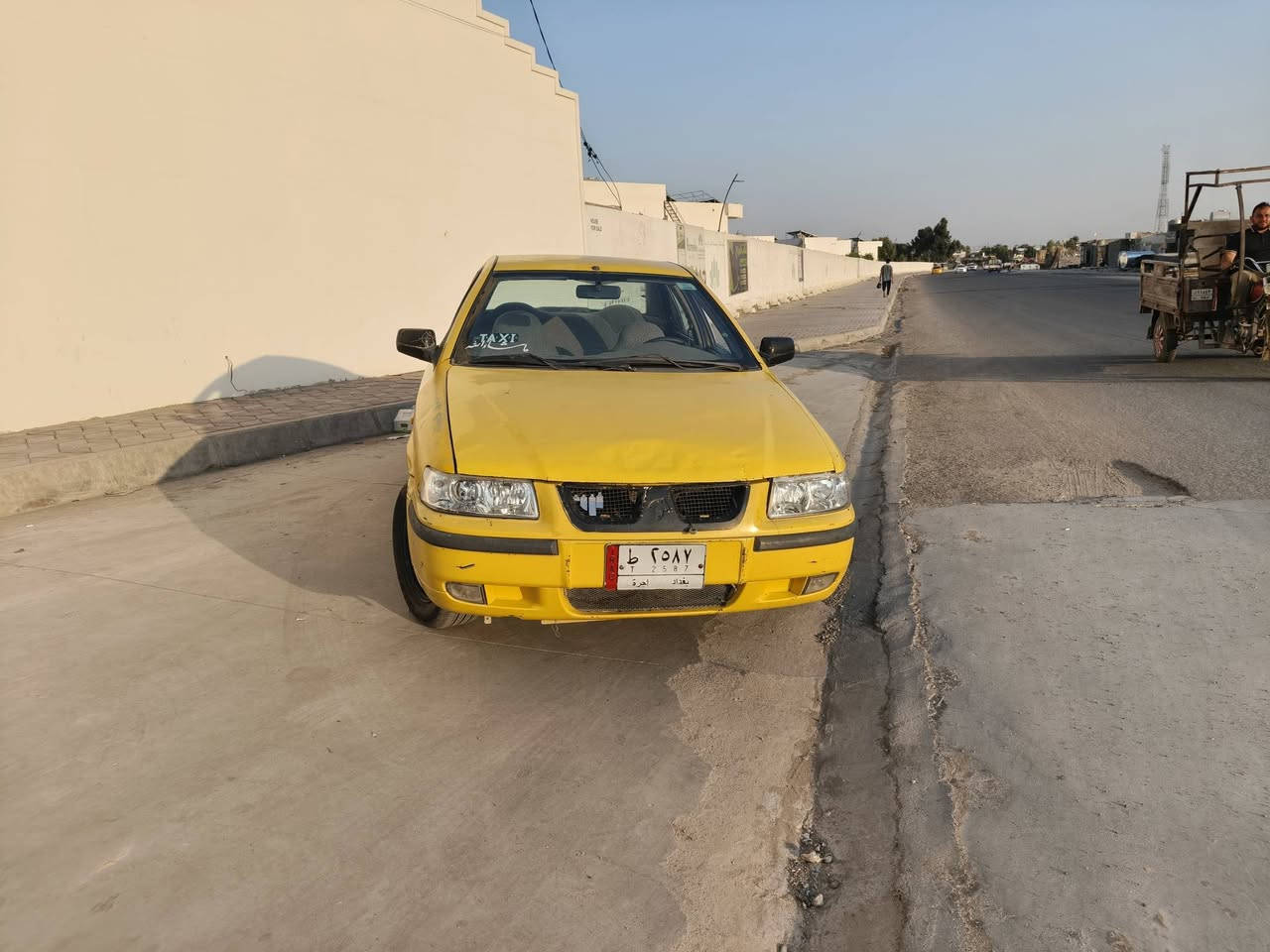 سمند  موديل ٢٠٠٩مشروع وطنى 
قفل مركزى جام كهرباء محرك شرط صدر تايرات وباترى جديد شرط تحويل...سعر ٢٢مجال
***********
