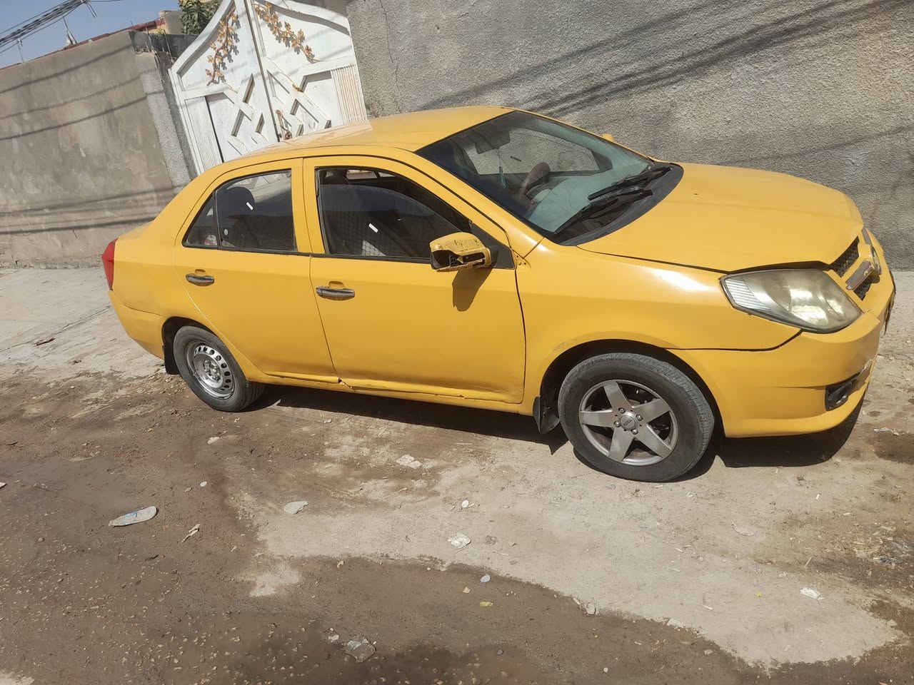 ام كي • ٢٠١٠ • بابل