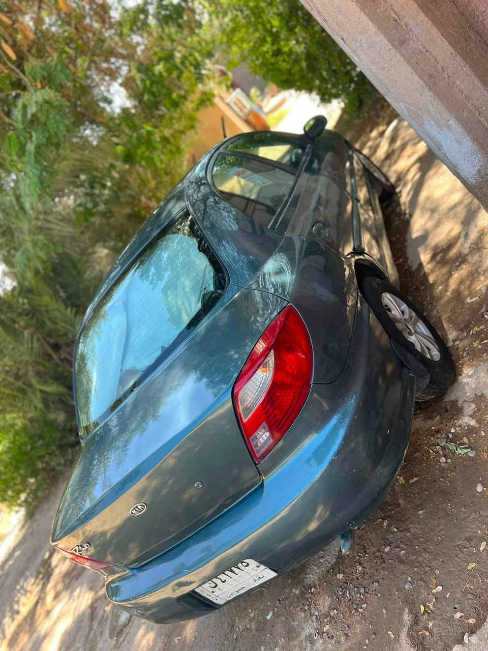 كيا ريو 2001 اوتوماتيك
سياره جاهزه تبريد خير من الله تايرات جدد 
راديتر بلكات وايرات فيت بم اصلي جدد كهربائيات كلها شغاله 
لايت زنون غرفه جديده باتري جديد 
حتى يدات اصلية مال بوب شادلها 
مصبوغة عام جماليه صبغتها حلوه 

سياره مال جناي كبل للشارع 
مكان السياره بابل قرب سيطرة الاثار
السعر ٣٨ وبيها مجال ‭

‭***********‬ ‬
