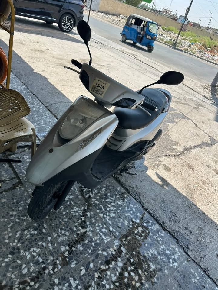 بريز للبيع مكينه شرط خرسه وممفتوحه 
جيب وياك فيتر وتعال شلعه معدل خير من الله 
نقصها بس قمجي سرعه 
السعر 700وبيها مجال السكن غزاليه 
***********
