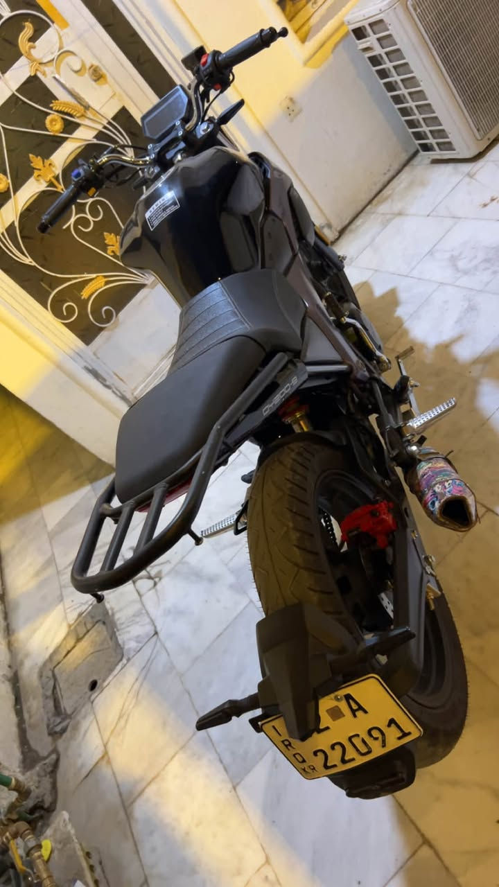 دراجه ميكا 2026 200cc سي بي إف مشدود صالتصه ريضي و الصالنصه البلاديه مالتها موجوده تاخذها وياها 
مرقم كامل اربيل 
مكان دراجه بغداد
رقم ***********
