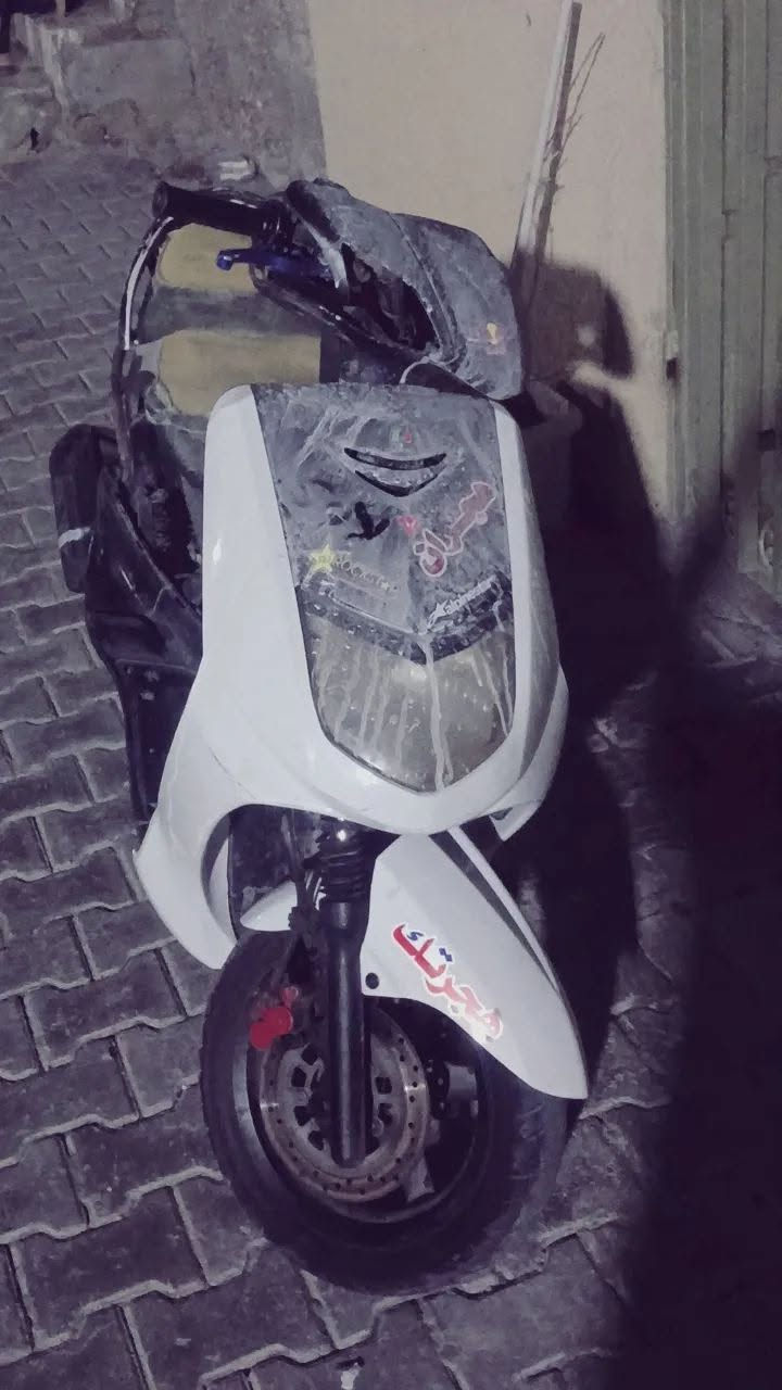 للبيع سكنس نثية ياباني اصل استان كهربائي 
بيه بكن فقط بوشة 58 سعره 250الف الشراي يجي 
وبيه مجال بصيط  ***********
