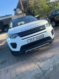 لاند روفر 2018 ديسكفري خليجي  سردار  ماشي فقط 40 ألف كم رقم بغداد  بدو...