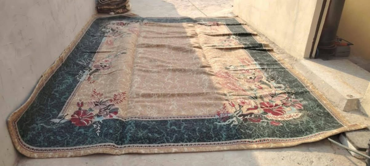جوزي ولماروني 2×3 سعرهم ثنينهم على 60 بيهم مجال 
جوزي ولخضراء 4×3 سعرها 40 بيها مجال
