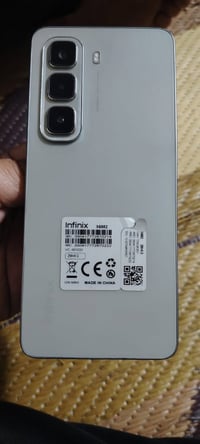 انفينكس هوت 50 • ٢٥٦/١٢ • معالج G100