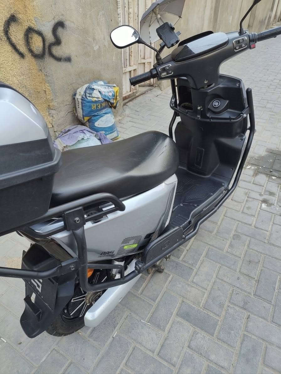 شبح • شحن • بطارية ليثيوم