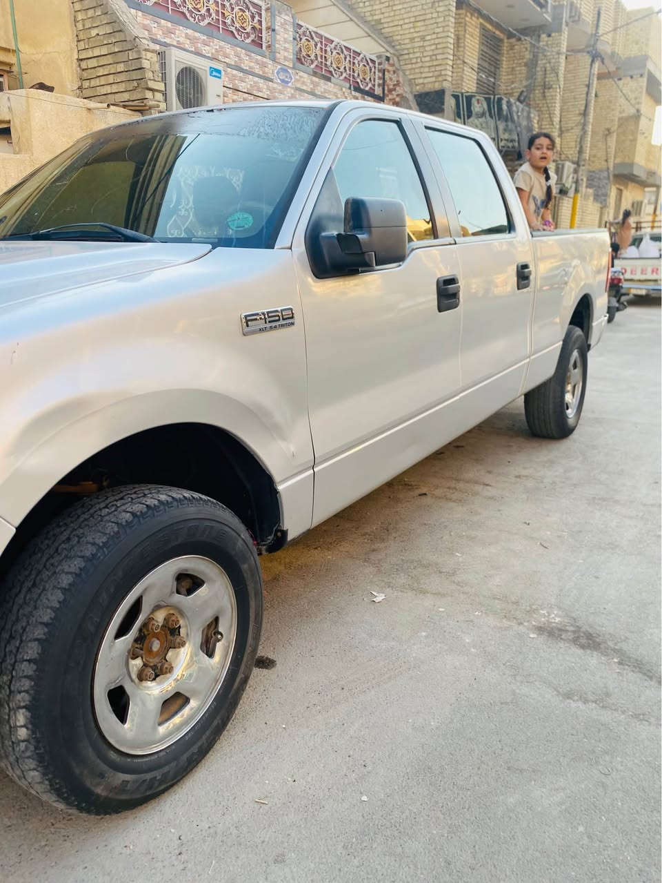فورد f150 موديل 2008 مزاد رئاسة الوزراء السياره بدون قطرت صبغ  كير ومكينه وضفاير وكلشي جديد السياره جداً نظيفه مكينه 5400  السياره بدون رقم تترقم بغداد اقره المنشور وخابر *********** بغداد, العراق
