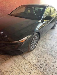 النتره موديل 2024 هايبرد امركيه سياره مكفوله من صبغ ماشية 25 الف مواصف...