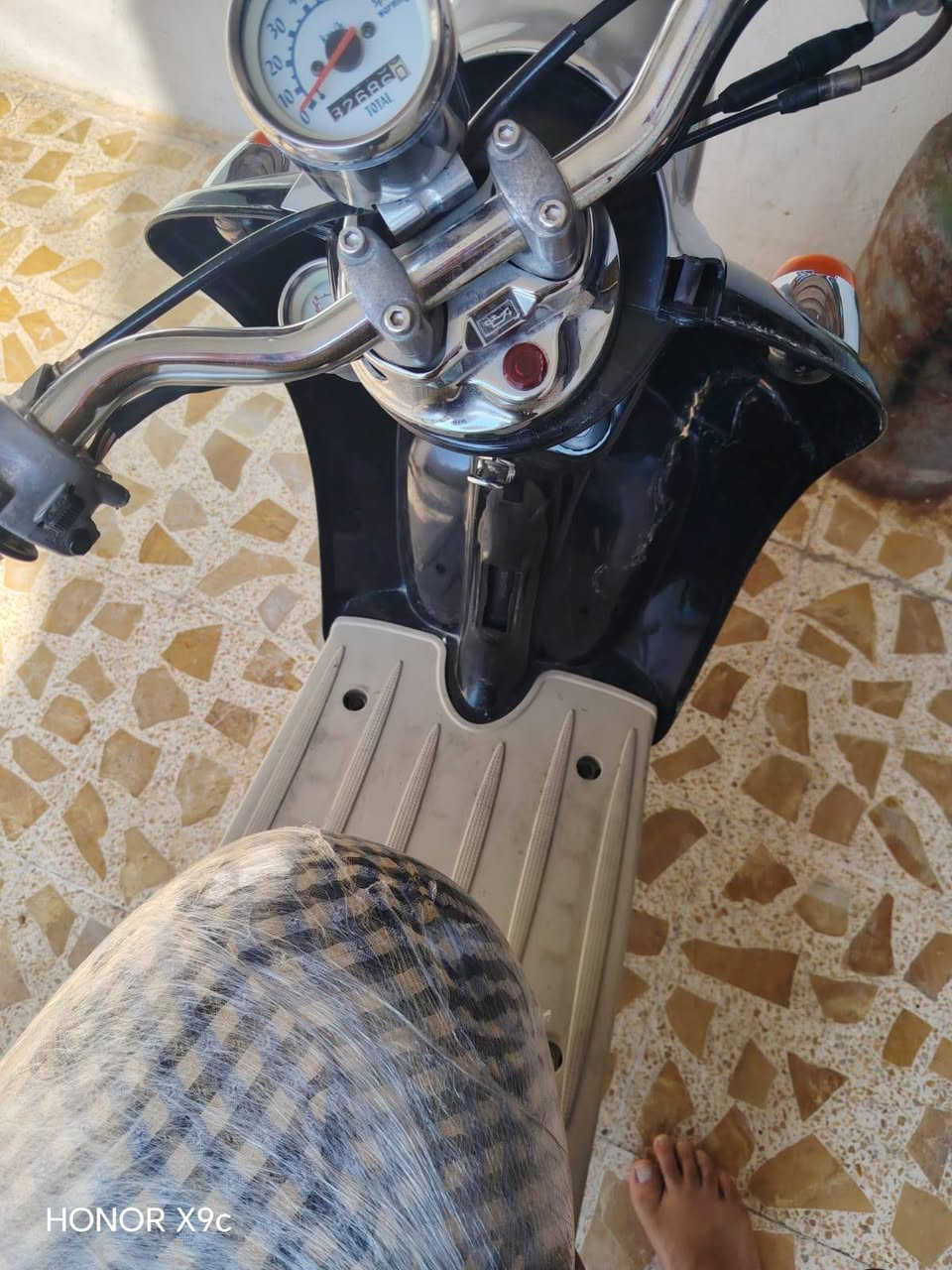 عبدالحليم دراجه نثيه للبيع دراجه نشطه فول  كلشي مابيها  ومكفول  كله شغال
محرك مفتوح مجفت جديد سلف يشتغل لايت عالي ناصي اشاير يمنع يسره
باتري جديد تاير وره جديد دراجه للبيع سعر٣٥٠ وبيها مجال للطيبين وا هم واتساب ***********

