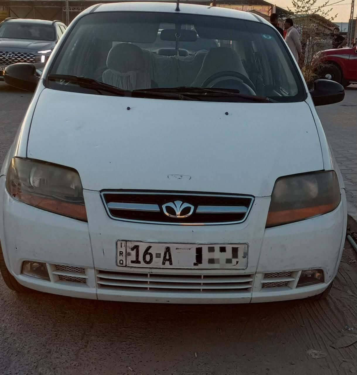 أفيو  ٢٠٠٦  گير ومكينة مكفولات  تبريد ثلج  گيرعادي مكينة نوع مفتوح
بدي بلادي سعر ٣٨ رقم الموبايل ***********
