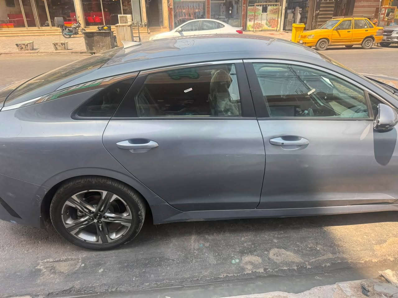 كيا k5معوقين السعر 125  السياره وارد حادث بيبان ماشيه 37 استفسار عل رقم فقط مامتواجد عل فيس رقم تليفون ***********
مكاني بغداد
