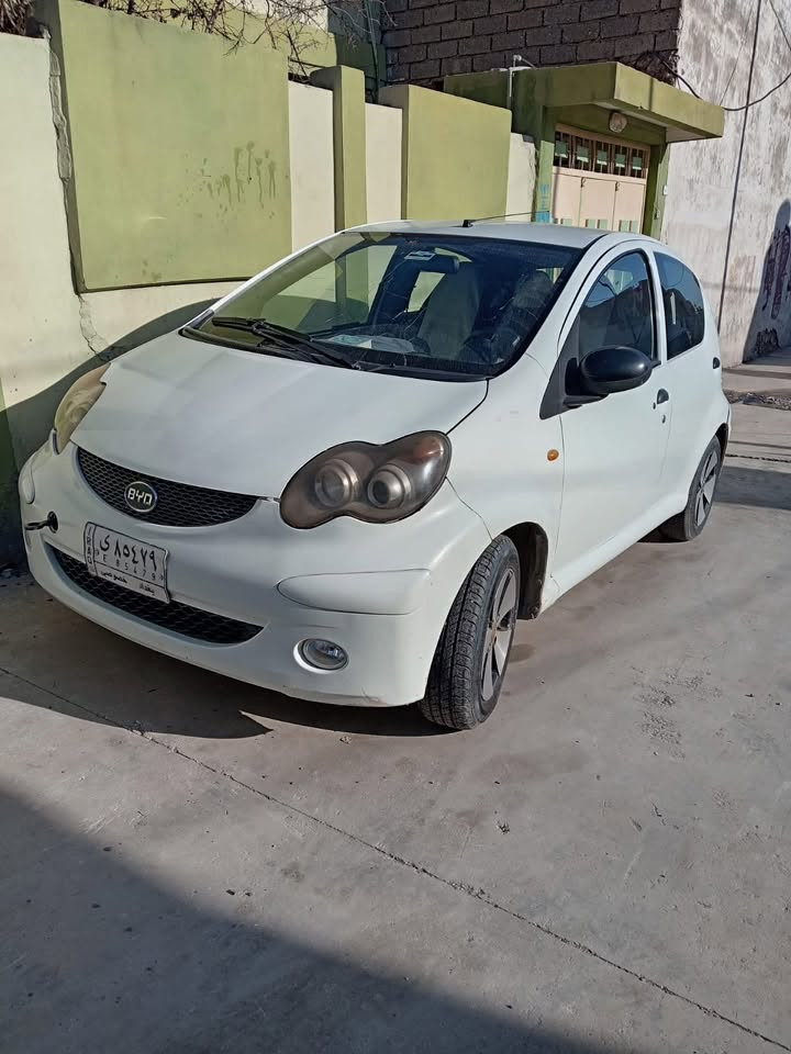 بي واي دي للبيع 
جامات كهرب ✅
رقم بغداد مشروع وطني ✅
شرط التحويل ✅
لون ابيض بدون صبغ ✅
ضررها بس جاملغ الكدام صفحت السايق ✅
بدون دواخل ✅
سعرها 35بيها مجال قليل 
***********
