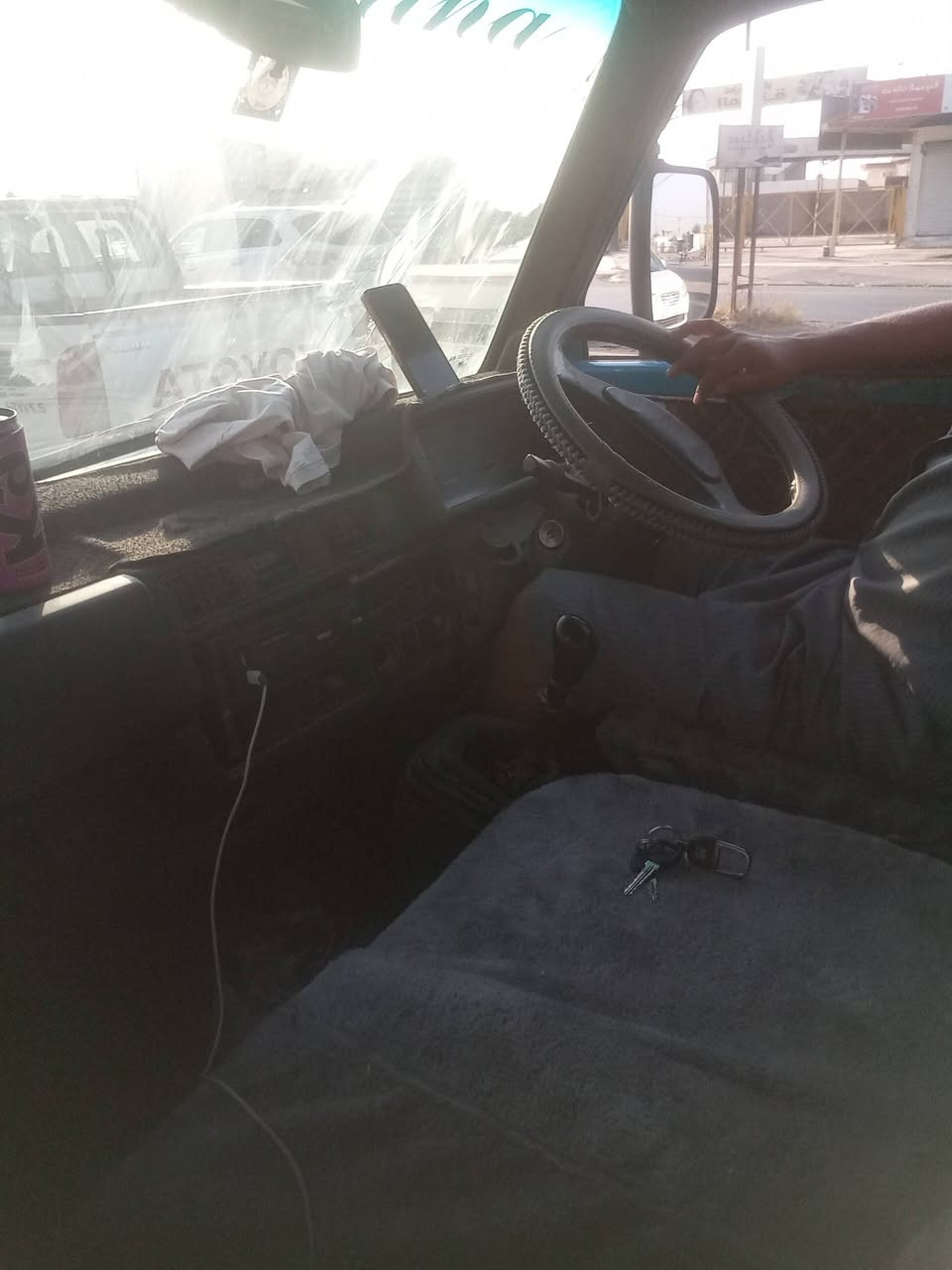 السلام عليكم كيه بنكو 96 للبيع السعر 55 وبيها مجال
كير محرك اكسل شرط

سنويه لل ٢٨ بيها حصة كاز

ملاحضه.. السياره عايزها صدر وزوج تايرات جدام... وبيها قاصرين.

للتواصل ***********
