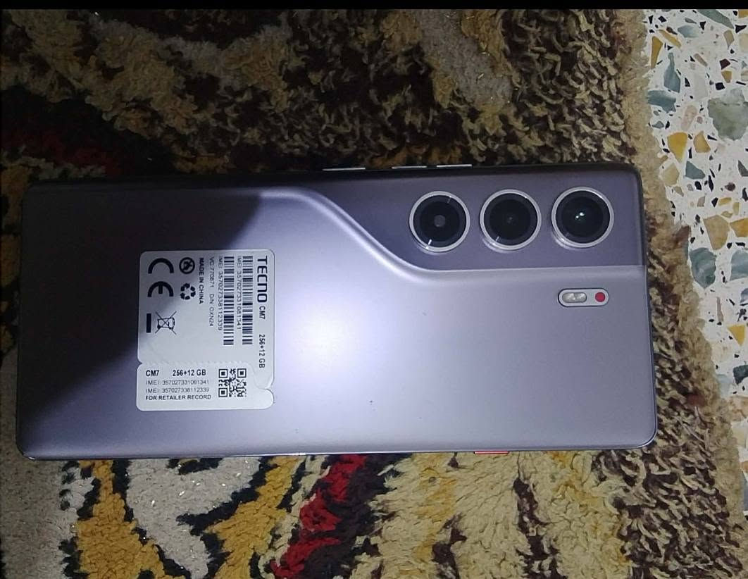 السلام عليكم جهاز للبيع نظافه 100% 100 جهاز استخدام شهر فقط كرتونه وشاحنته موجوده سعر سعر 450 وبمجال ***********
