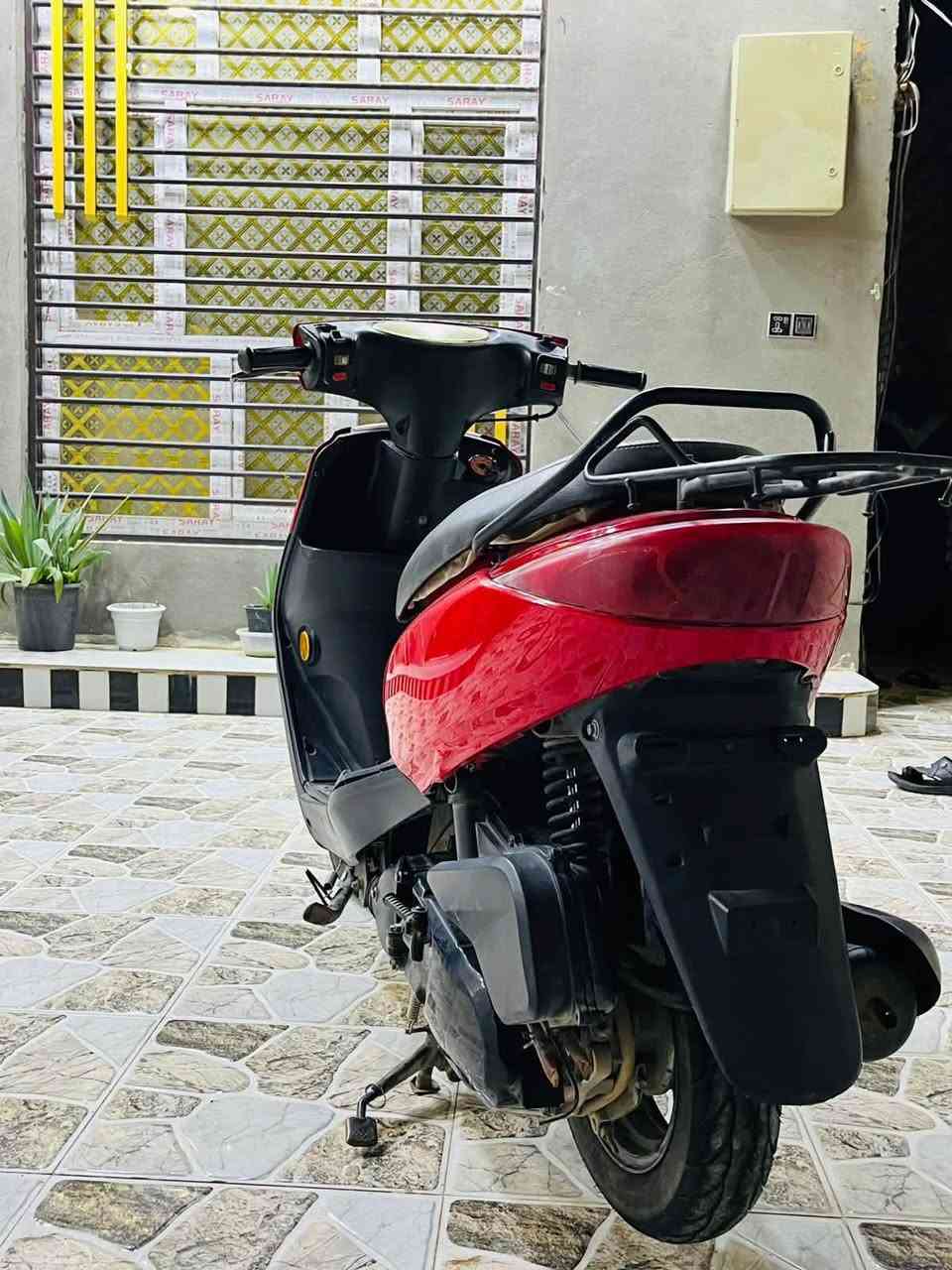 بريز حاويه كفاله
السعر 600 وبيهة مجال 
رقم صاحب دراجه

***********

