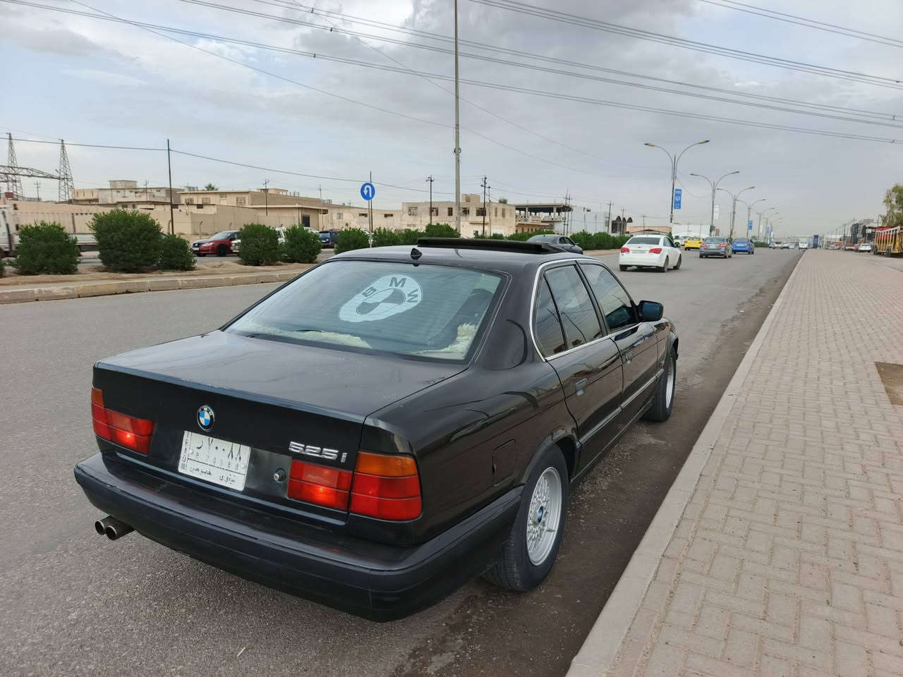 بي إم 525 • موديل ٩٢ • حالة الوكالة