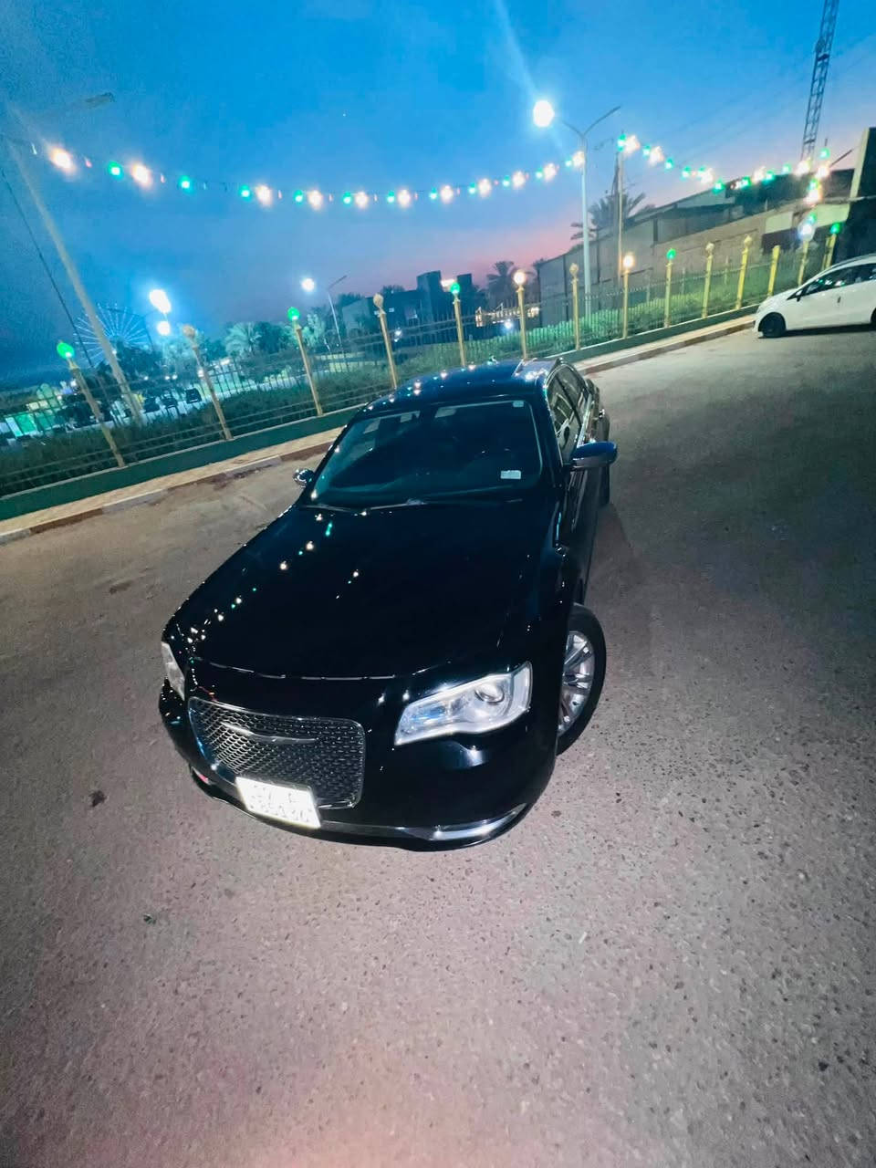 اسلام عليكم 
لعشاق التحف النادره والمميزه
كرايسلر c300 موديل 2016 
كلين تايتل بدون حادث 
السياره فول مواصفات
بنراما طكتين +/ برده خلفيه 
4 كشنات تدفئه + كشنات اماميه تدفئه تبريد
مرايه الداخليه ليزريه معتمه للضوء العالي
كشن السائق خزن ميموري 3 وضعيات
كشنات اماميه كهربائيه 
كامره خلفيه دواره
السياره مواصفات بيها متخلص 
ودخول جديد السياره وبأسمي
تحويل مباشر 
مكاني بابل 
***********
