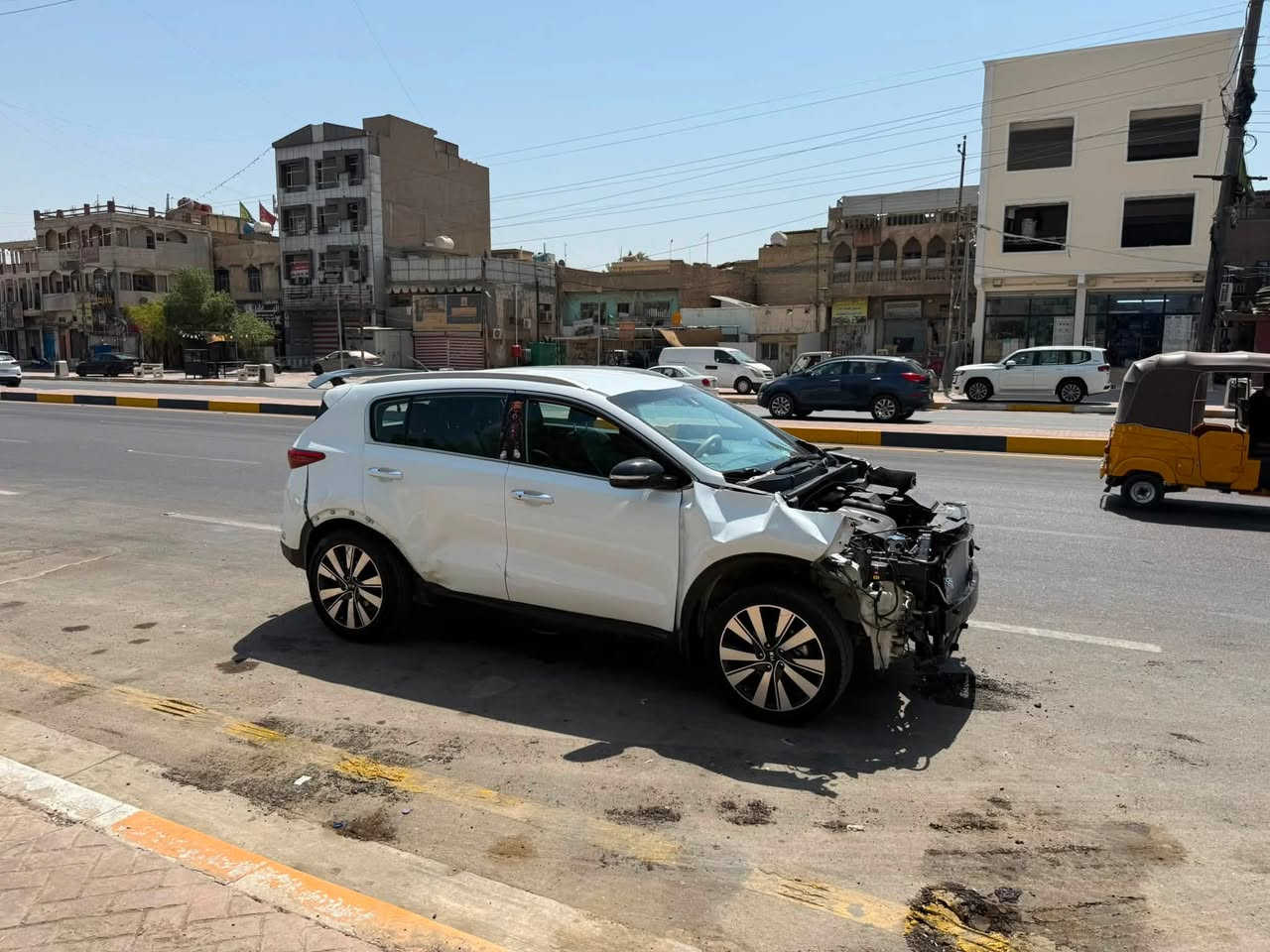 للبيع كيا سبورتج خليجي موديل 18رقم اربيل شرط تحويل فول موصفات عده بنرامه مكينه 2000دوش ابيع عل حادثه شغاله وتمشي ايرباك بس دشبول طاك شاصي لغد كير مكينه كفاله مكاني بغداد  اعتذر عل مراوس سياره سابقن كفاله قبل حادث
شراي يتصل ‭***********‬
