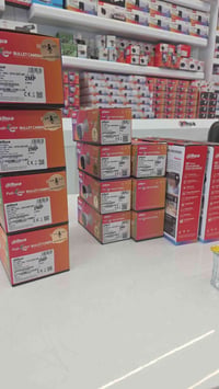 يتوفر كاميرات  wizcolor 07827705018