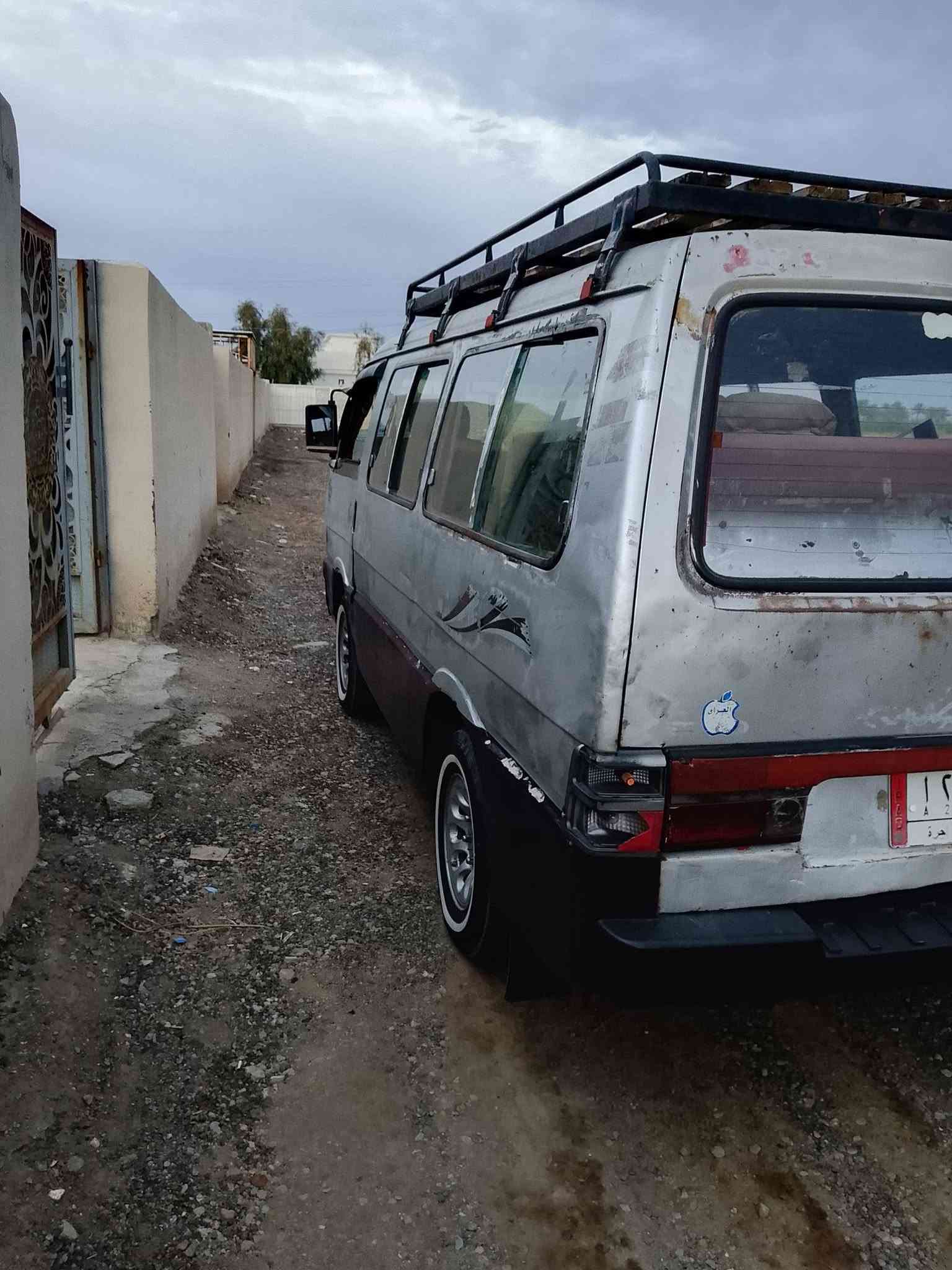 للبيع كيه بسته موديل 93 سياره جاهزه كير محرك اكسل مكفول سياره مصفره هيء ومرور تريد تحويل اتريد وكاله سياره كامله السعر 27 تفاصيل اكثر خابر ودلل
