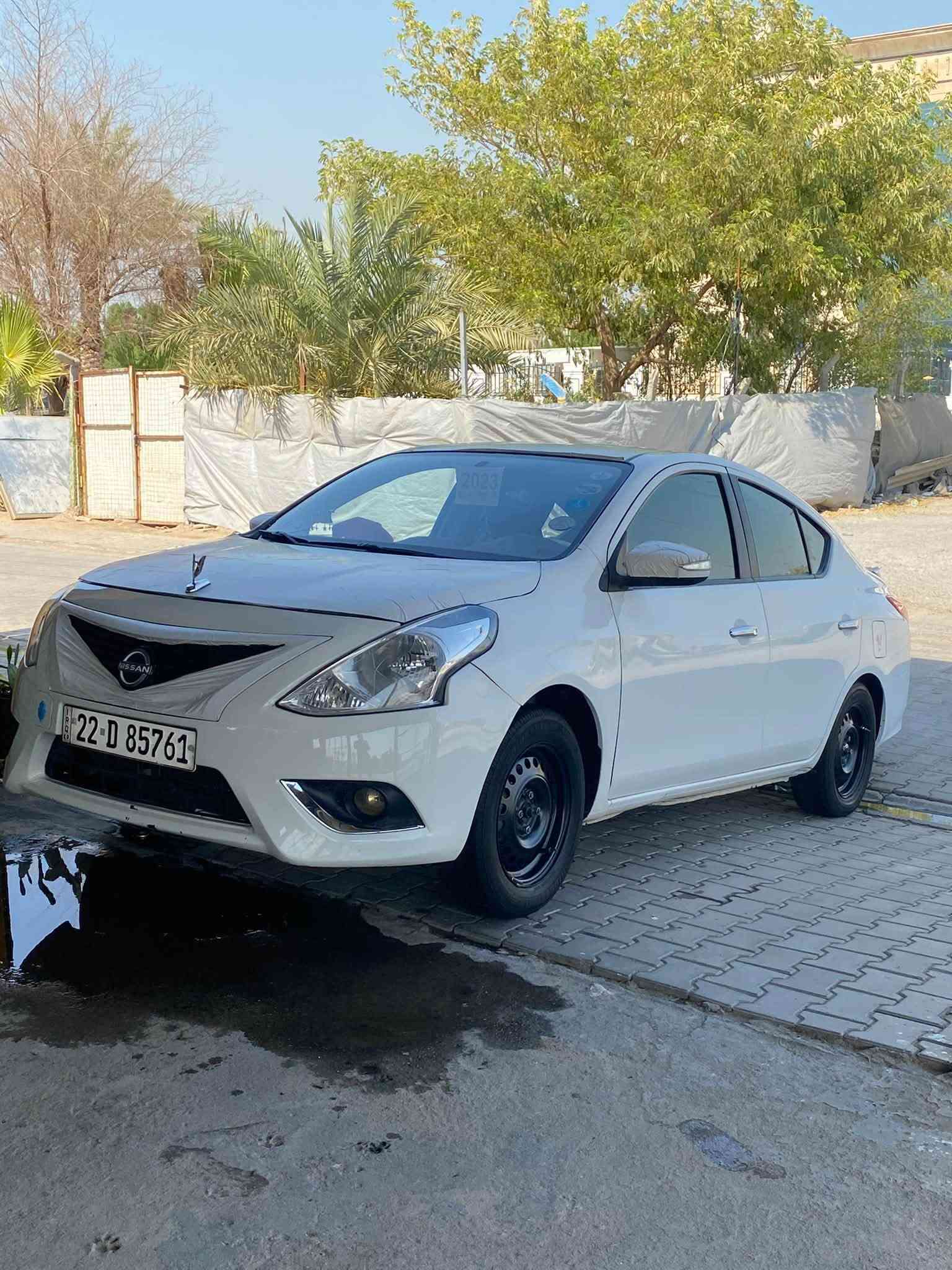 سلام عليكم نيسان صني للبيع مديل 23 مصري سياره فول مواصفات تبريد قطعتين جام اربعه كهربائي تبريد ثلج ❄️ مكيه وحداديه جدد تايرات تخم جديد رقم اربيل انكليزي عندي وكاله سياره بيه تلاث قطع صوب العبري وجاملغ الي بصوب سايق بي بارد خفيف بل خشم سياره جديده بمعنه الكلمه متصرف عليه ربع واني اشتغل بيه بس محافظات ماحيرتني ابد الله يشهد 
سياره ماشيه تقريباً 93 
السعر 105وبيه مجال قليل 
مكاني نجف تواصل واتساب مازنجر ***********
