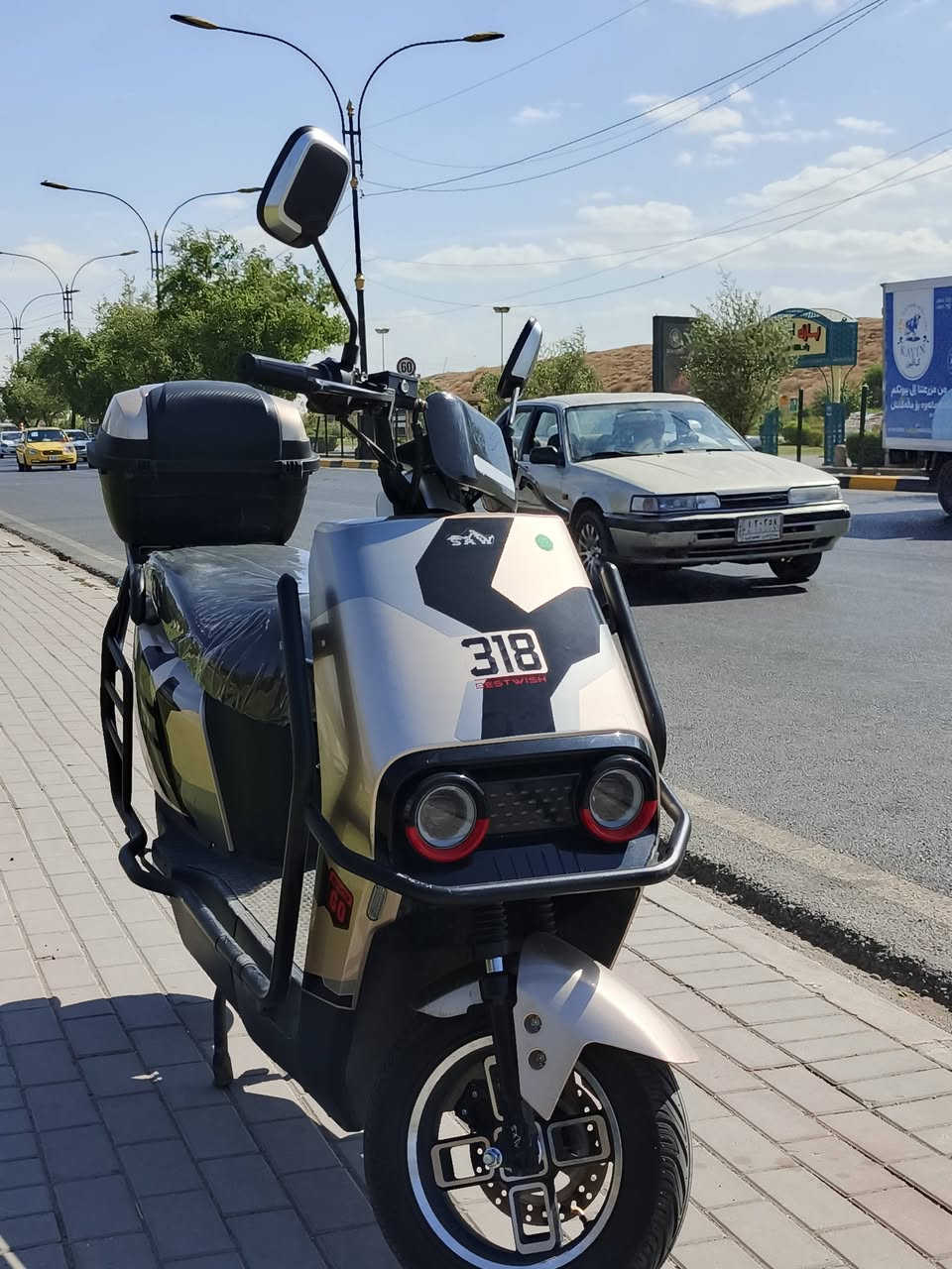 🔥 للبيع ماطور 318 المدرع 🔥
📅 موديل 2025
🔋 بطاريات دبل، شرط على الفحص
🚨 دبل إشارة
💡 لايت عالي وناصي
⚡ تثبيت سرعة
🏍️ السرعة 99 — الحقيقي 70
🗝️ سويجين
🏠 ماطور مال بيت، جديد بعده
✅ الماطور مستعمل شهر فقط، وبعده بحالة جديدة
💰 السعر: 800 وقابل للتفاوض
📞 كورك: ***********
📱 واتساب: ***********
🔧 الفحص للجادين، والماطور حاضر للمعاينة.
