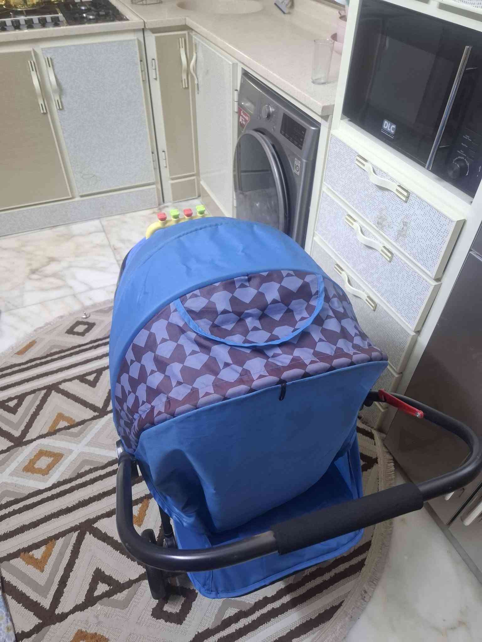 عريانة للبيع قفل ٣٠ الف العنوان بغداد أم الكبر والغزلان الاتصال واتساب ***********

