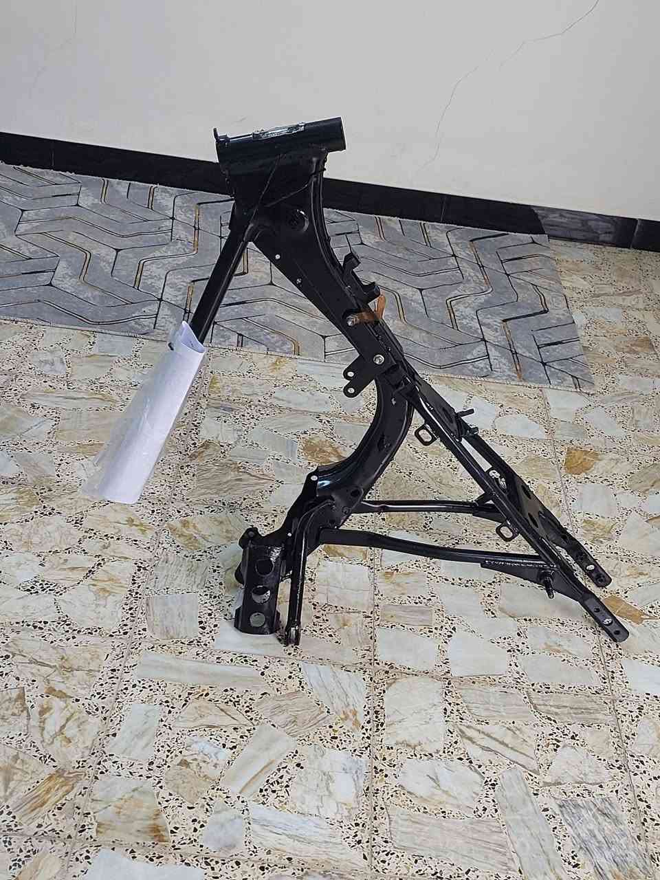 سكنر • شاصي اوراق • مديل ١٧
