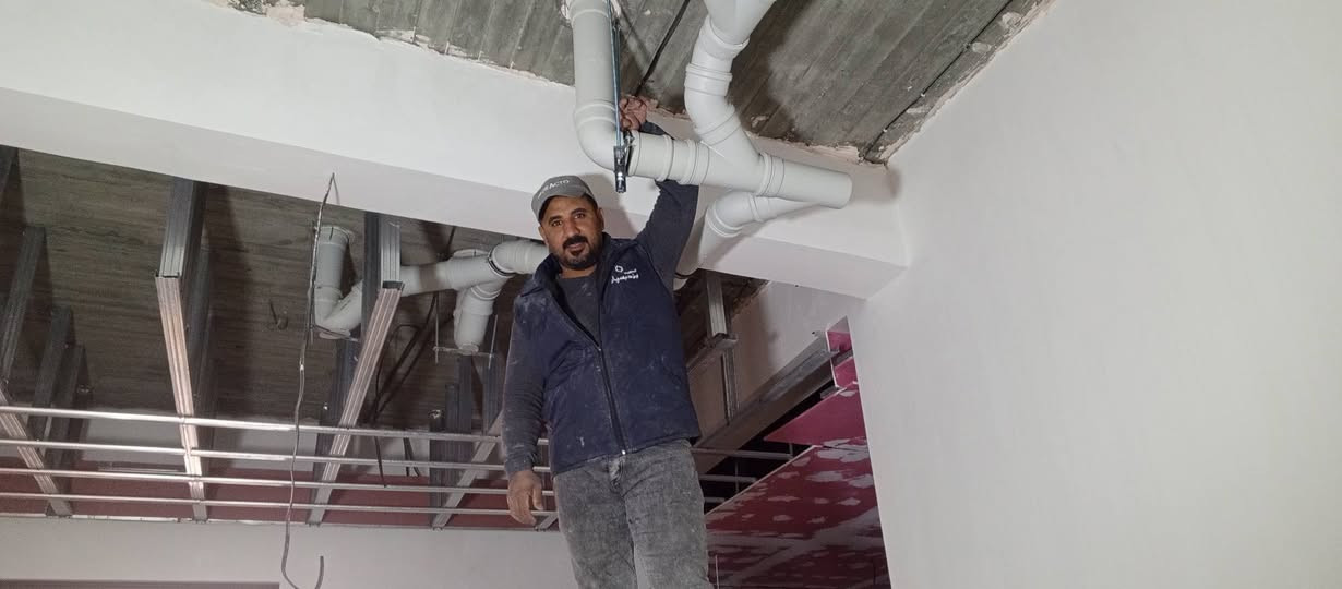 جانب من اعمالنا في أحد مواقعنا في كربلاء المقدسة 
سيد محمد اسود ابو فهد 
***********

