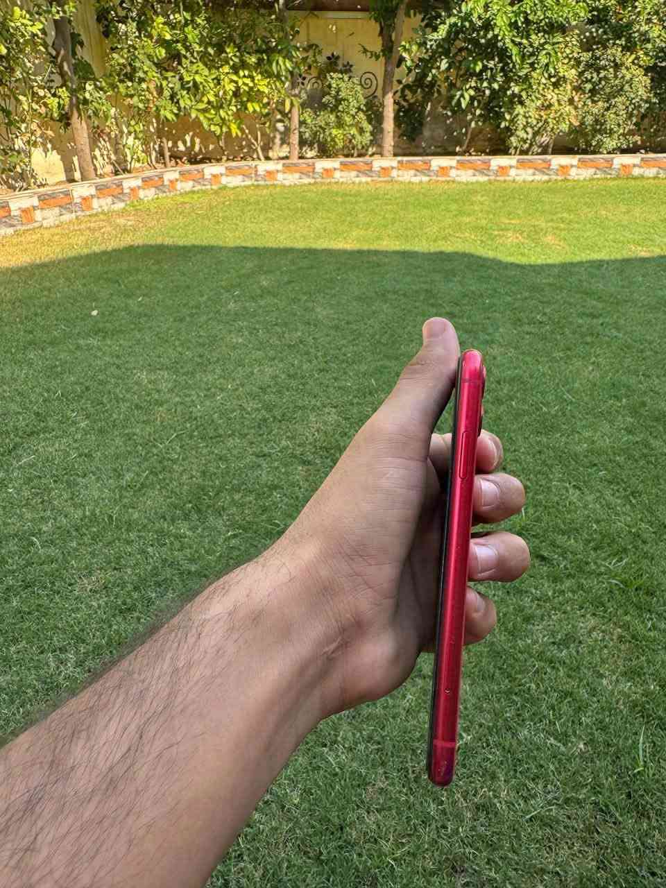 سلام عليكم مبايل للبيع ١١ عادي كلشي عل شركة كلشي ما امبدل بي المبايل خير من الله صورة وصوت فيس ايدي شغال البطارية مالتة الاصلية ٧٠ خير من الله المكان ديالئ بعقوبة الهاتف.  *********** السعر خاص

